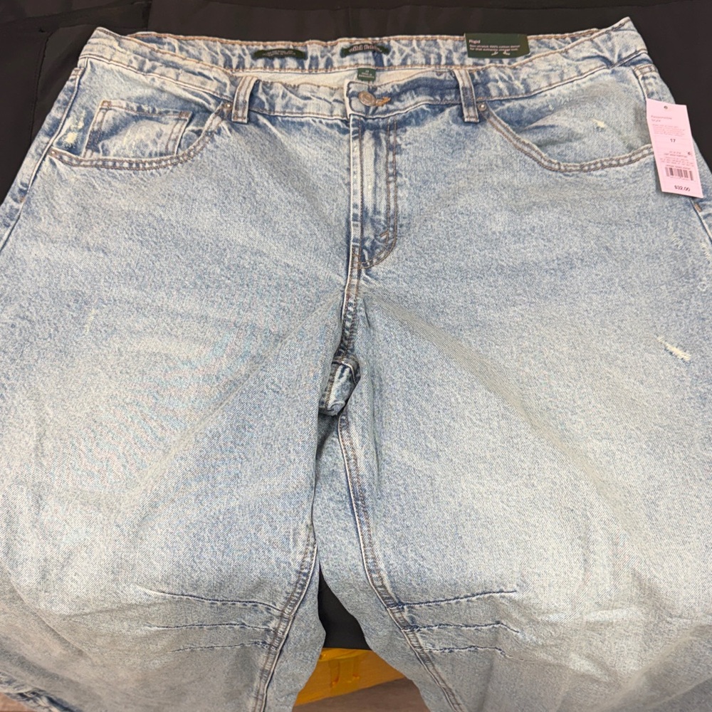 Wild Fable size 17 low rise barrel jeans Light Blue Denim 32” inch inseam rigid